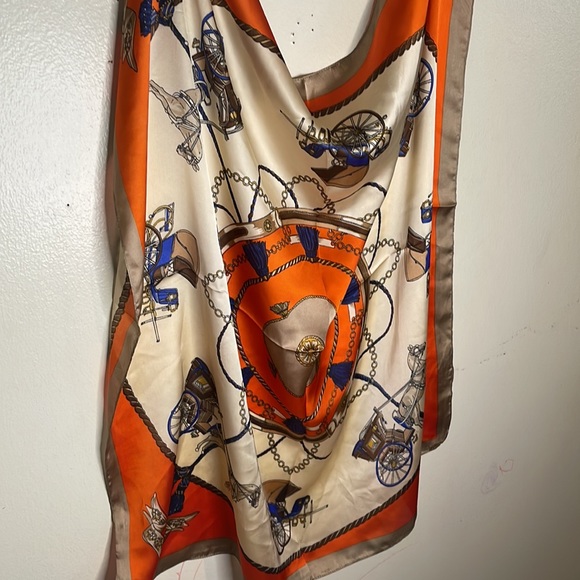 New scarf 🧣 - Picture 4 of 4